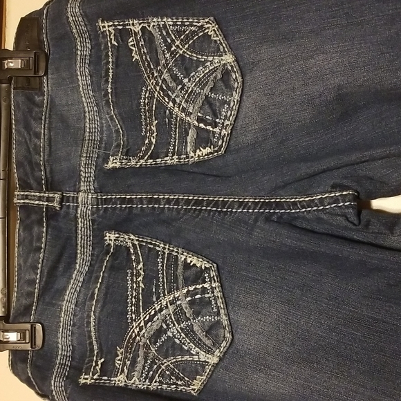 RUE 21 JEANS - Picture 4 of 7